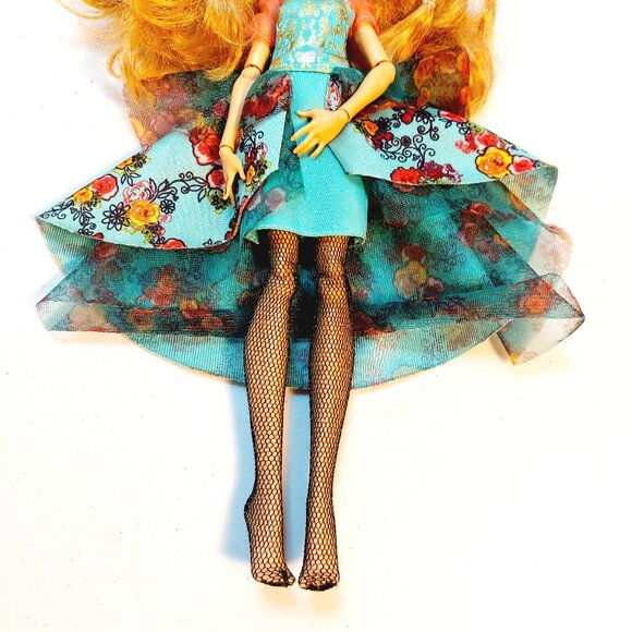 Ever After High Legacy Day Ashlynn Ella Doll-missing accessories - Picture 6 of 8